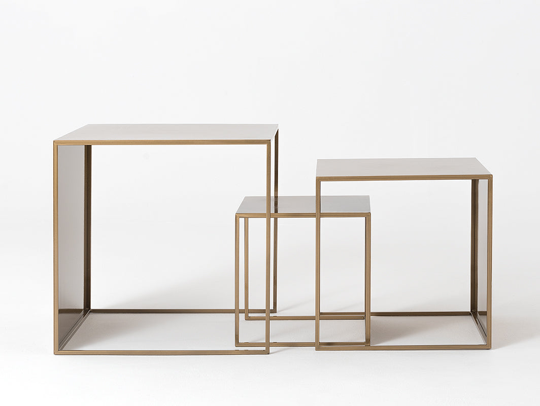 Kavos staliuko komplektas 2 WALL TRIO METAL 35x45x55 - auksinis