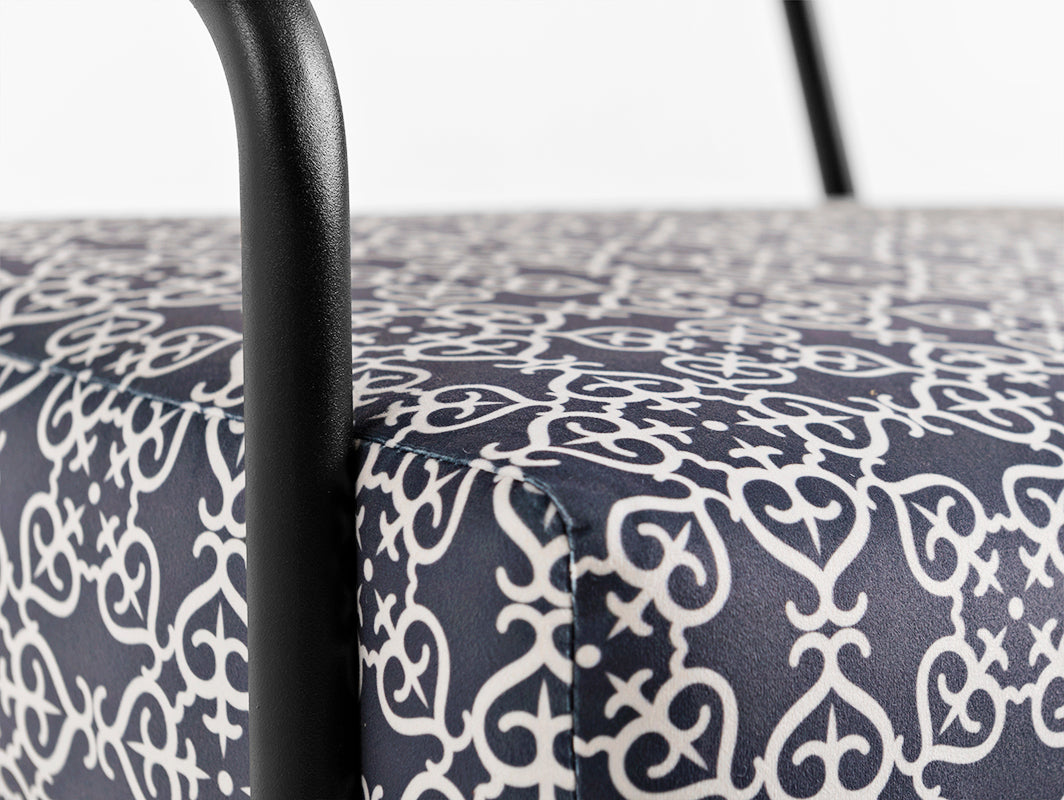 Fotelis SIMPLE - svajonė apie Maroką(dar07), juoda