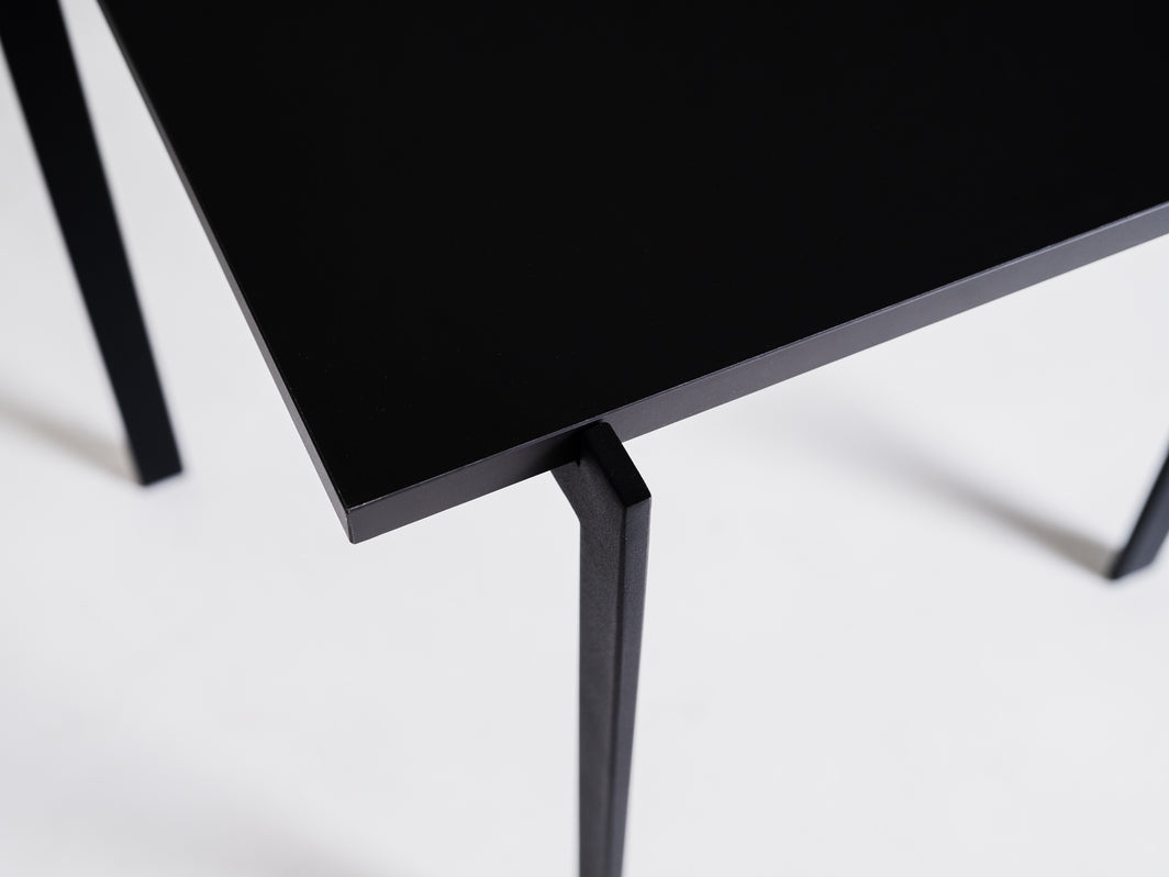 Kavos staliukas BORGE 80 - juodas