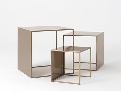 Kavos staliuko komplektas 2 WALL TRIO METAL 35x45x55 - auksinis