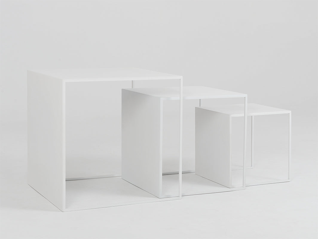 Kavos staliuko komplektas 2 WALL TRIO METAL 35x45x55 - baltas