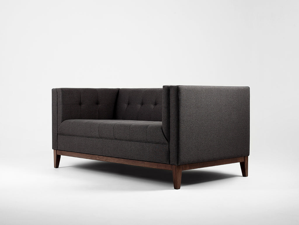 Dvivietė sofa by-TOM - anglis(et95), riešutas