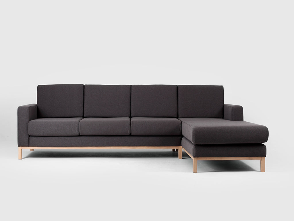 Kampinė sofa su šezlongu 3 vietų SCANDIC R - anglies(et95), natūrali
