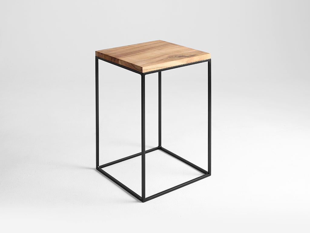Šoninis staliukas TENSIO SOLID WOOD 30 - ąžuolas, juodas