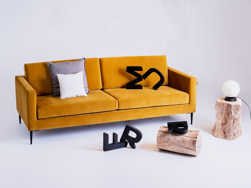 Trivietė sofa VERGAN - pasifloros vaisius(rv41), juoda
