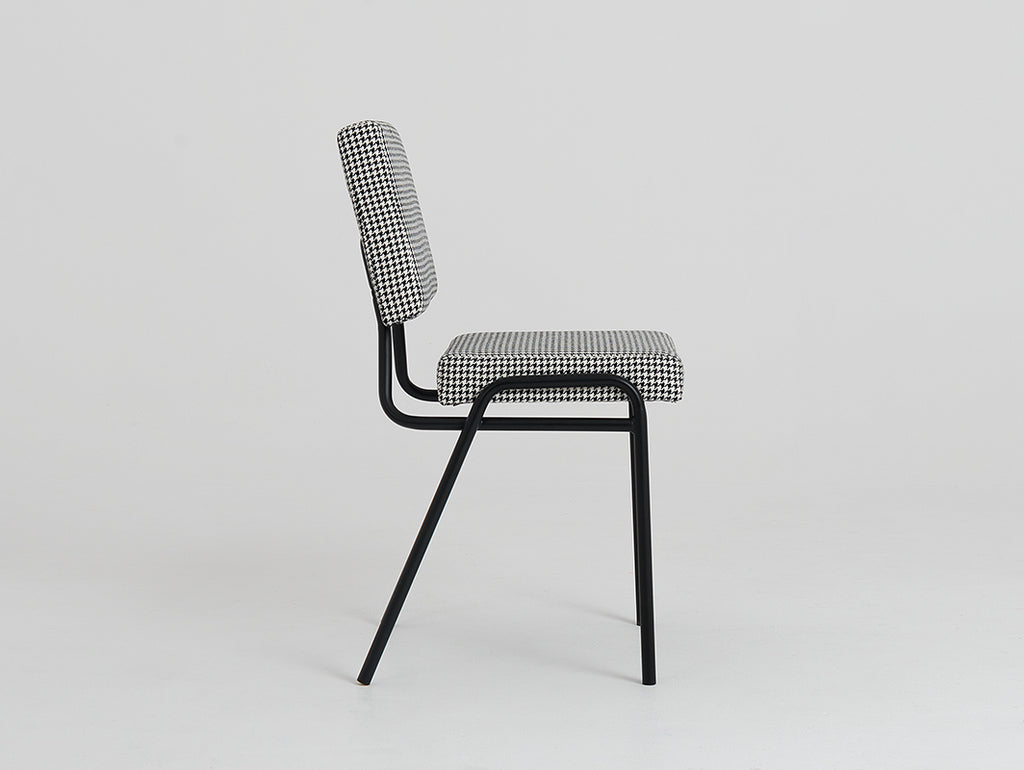Kėdė SIMPLE - tamsi pepita(ke700), juoda