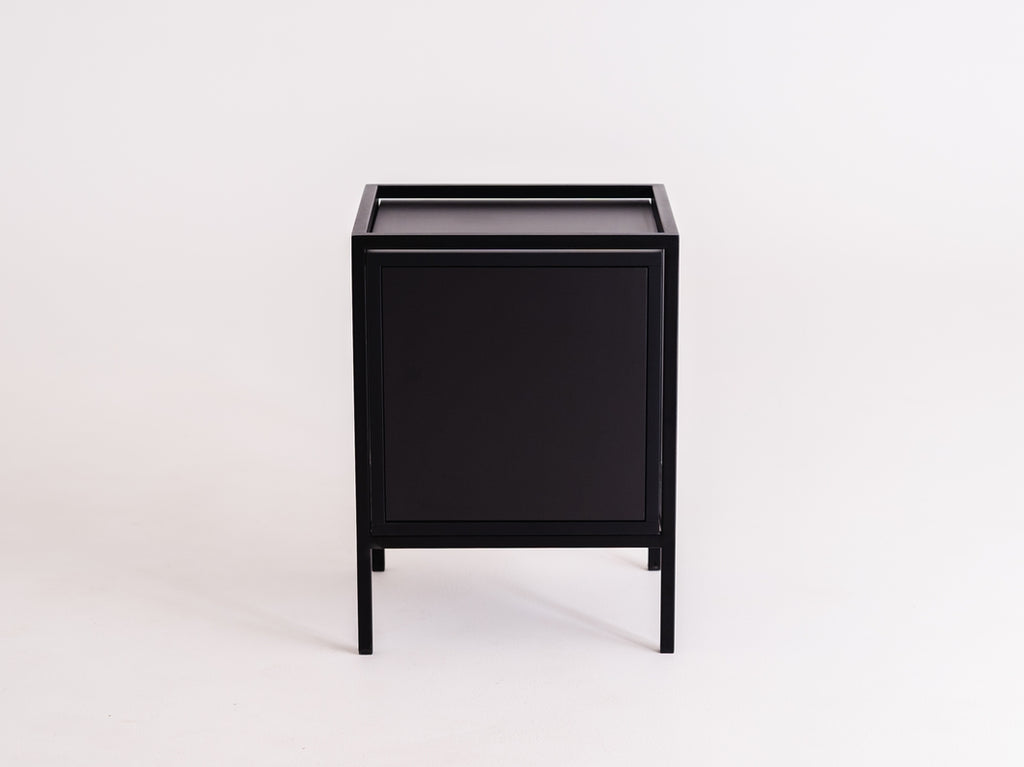 Rack SPINTELĖ JUODOS 1R1 DURYS
