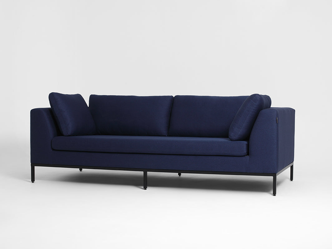Trivietė sofa AMBIENT - rašalas(et80), juoda