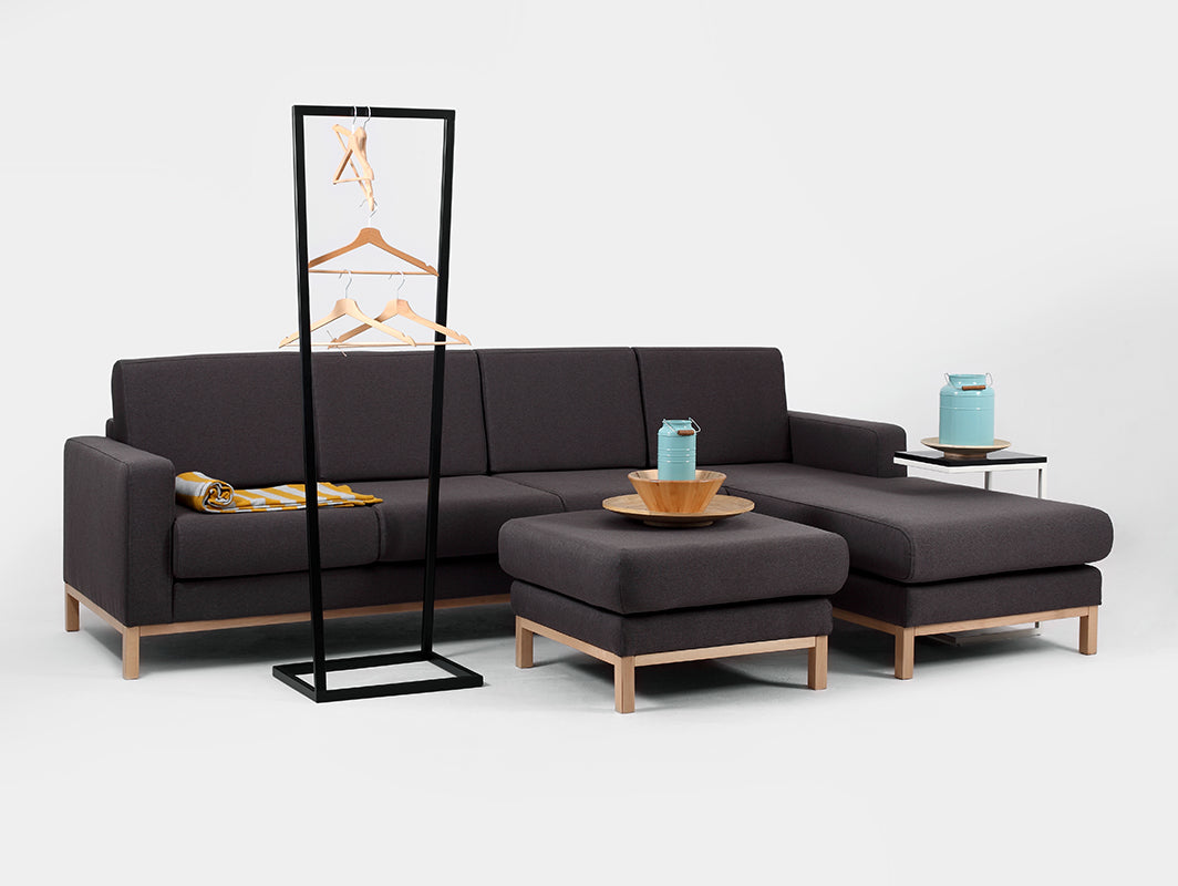Kampinė sofa su šezlongu 3 vietų SCANDIC L - anglies(et95), natūrali