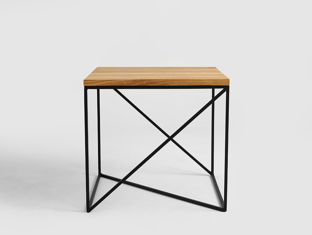 Šoninis staliukas MEMO SOLID WOOD 50 - ąžuolas, juodas