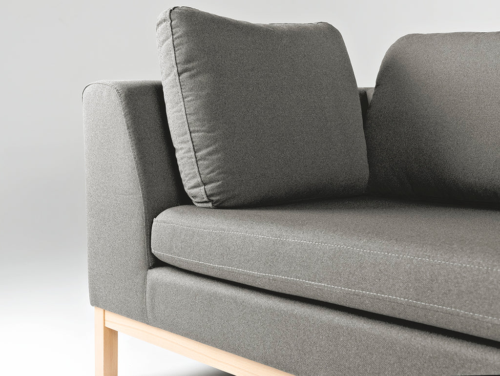 Dvivietė sofa AMBIENT WOOD - kvarcas (ml84), natūralus
