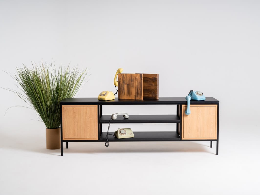 Rack RTV SKAP 3R1 DOOR - juodas